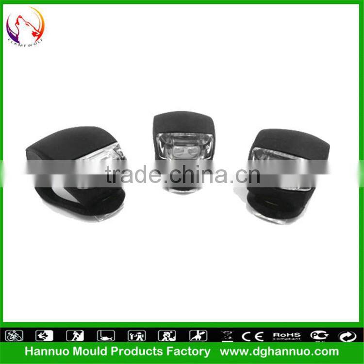 Wholesale 2 LEDs 3 modes silicone material battery powered big head led flashlight with CE&RoHs