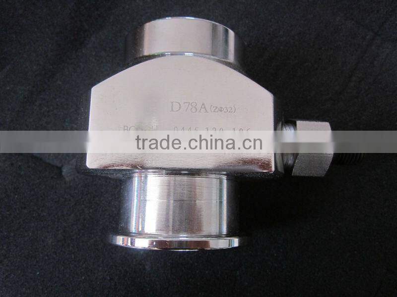 Clamp holders for CR injector , used on test bench