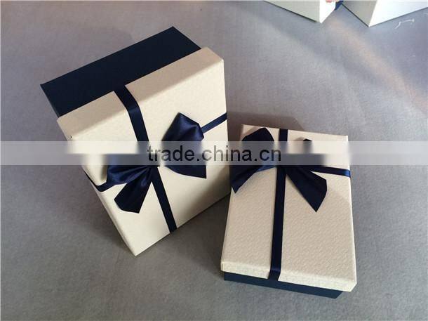 2015- Simple elegant gift candy boxes with ribbon and bowknot
