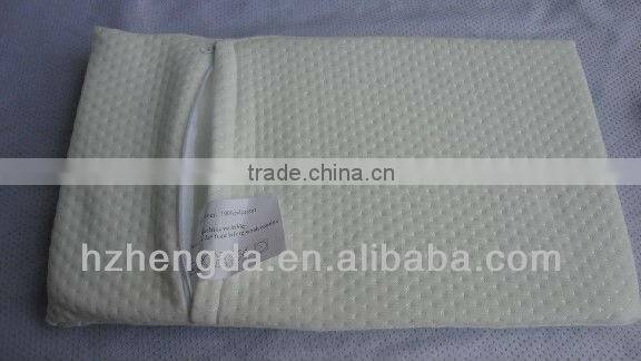 comfortable contour memory foam pillow