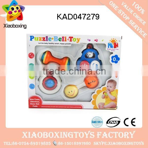 Hot selling interesting gift lovely plastic infant rattle ball baby toys