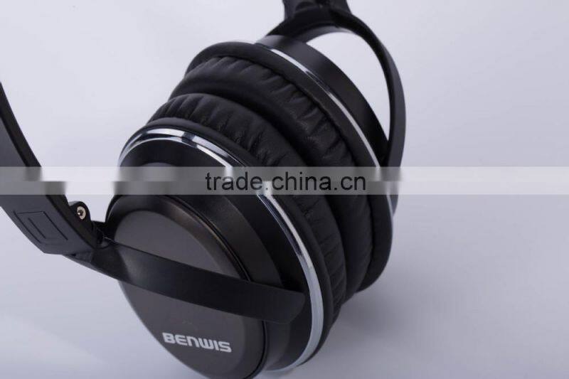 2015 hot selling wired stereo headphones with saperated cable and mic for cell phone