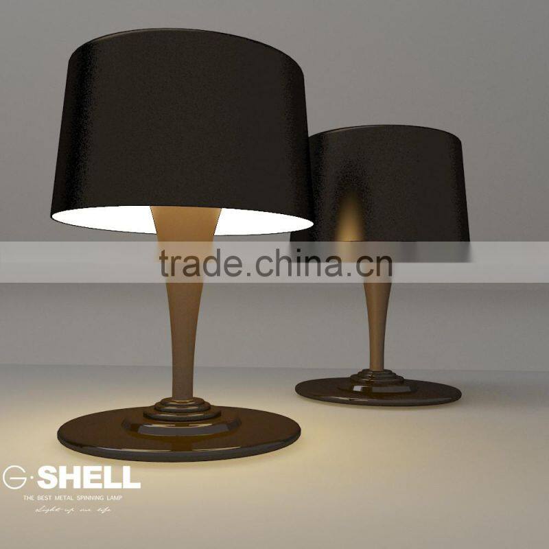 Contemporary European led design metal table lamp for the house
