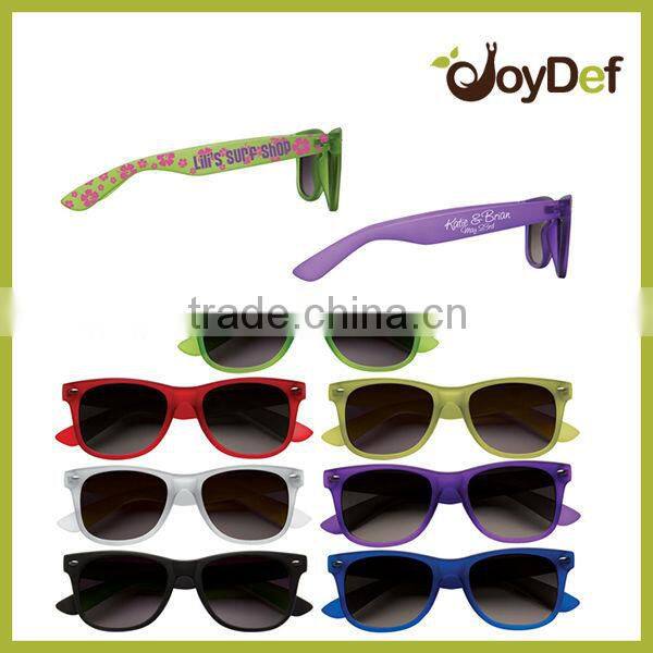 2016 The newest wholesale high quality cheap vintage style eyewear holiday sunglasses with lens