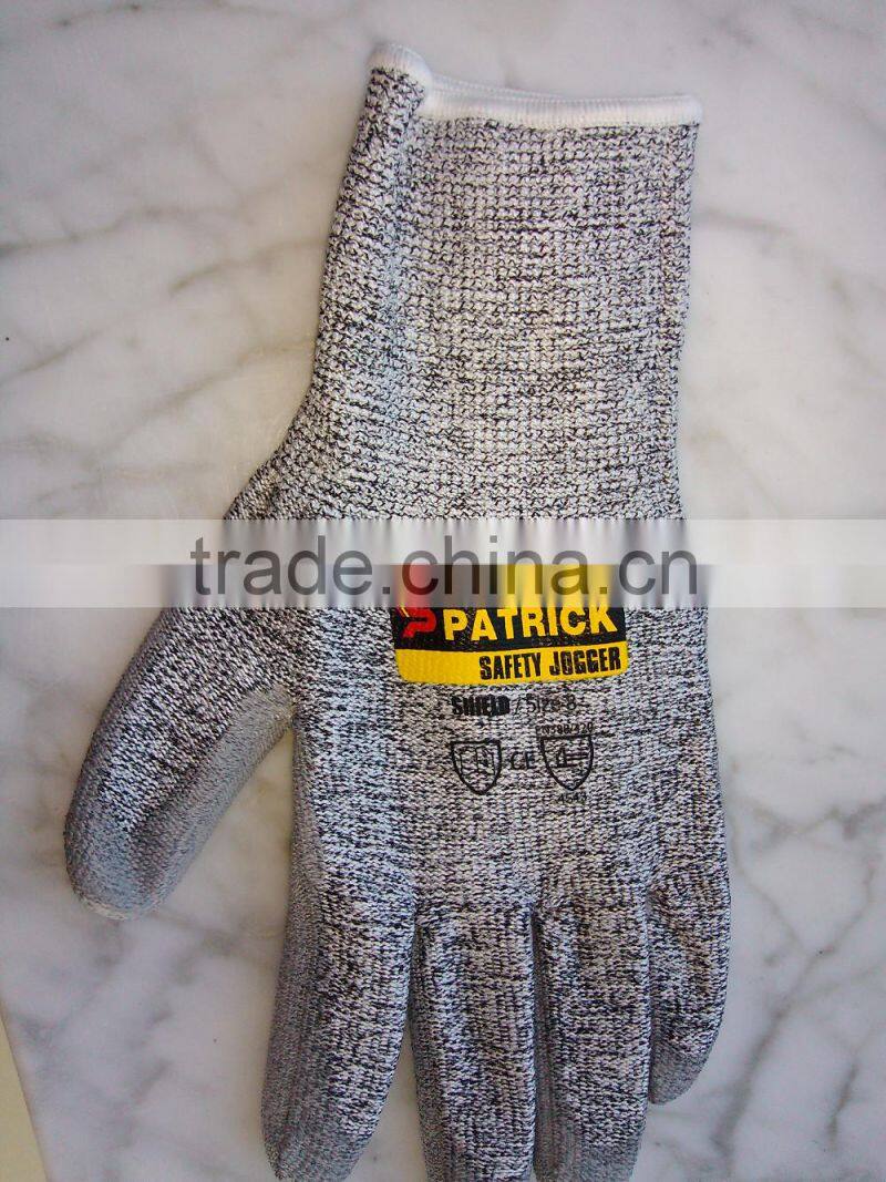 RED HPPE CUT RESISTANT HAND GLOVE