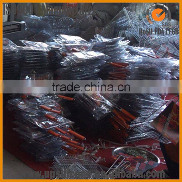 Non-Stick BBQ Fish Grilling Basket / Grill Stainless Steel Wire Mesh/BBQ Grill Mesh With Wooden Handle/Grill Lattice