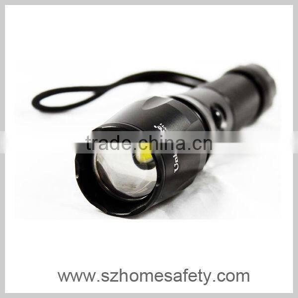 Zoomable Adjustable Focus LED Flashlights Anti-skid and Wear Resisting Led Hunting Torches, Outdoor Activities