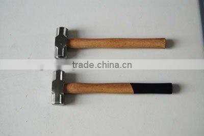 Sledge hammer with wooden handle