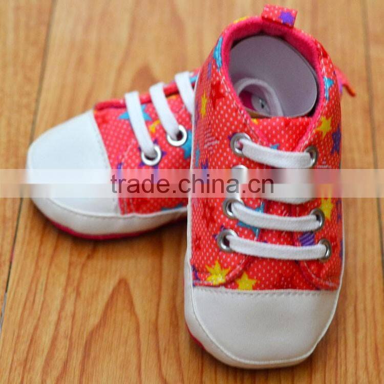 Star printed Baby footwear with shoestring