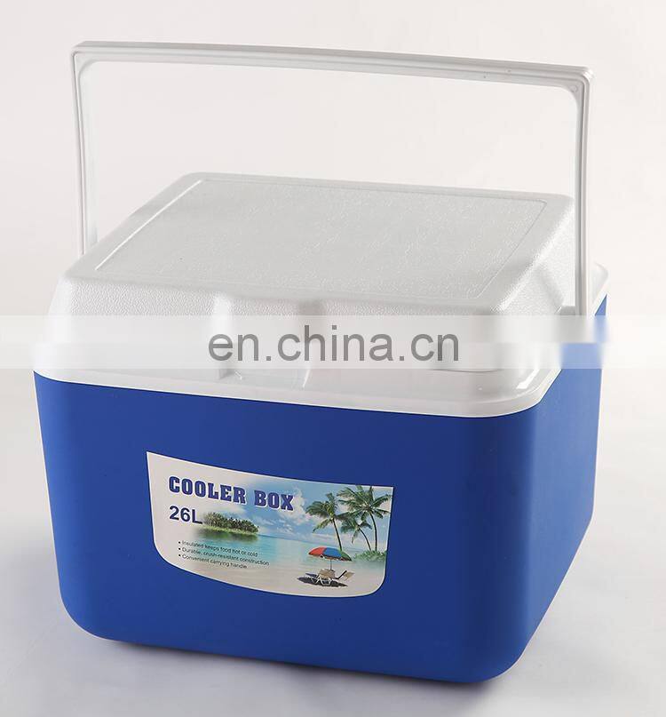 For camping/outdoors use portable plastic cooler box 26L
