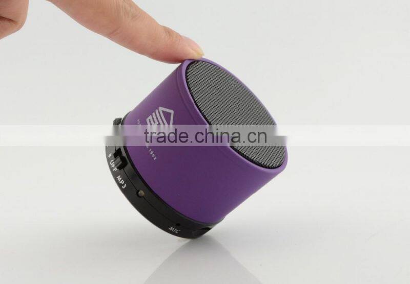 Portable Bluetooth Wireless Mini Speaker Metal/ABS Material LED Light Stereo Voice