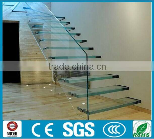 Oak Tread Glass Balustrade Indoor Modern Straight Staircase