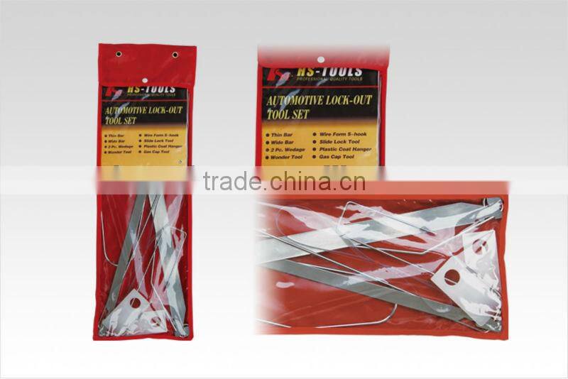 sturdy and durable small S hook with car