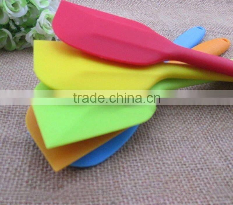 Heat Resistant Scraper Silicone Spatula Baking Tool