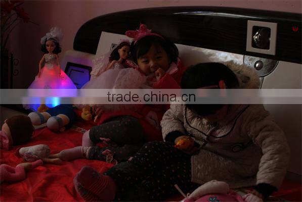 KaYiWa Plastic Barbie Dolls / Light Up Kids Toys / Luminescent Dress