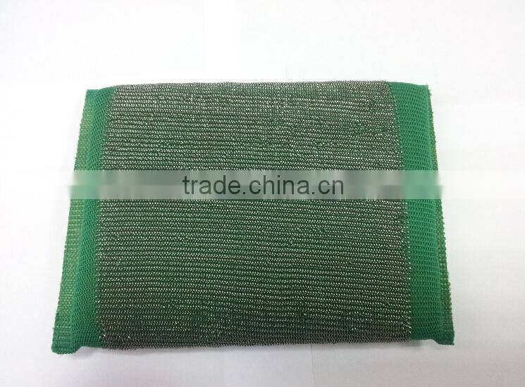 Stainless steel sponge scourer