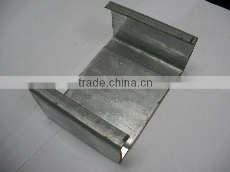China supplier!!/roofing / metal roof battens /c section structural steel/ c purlin hot sale in Middle East