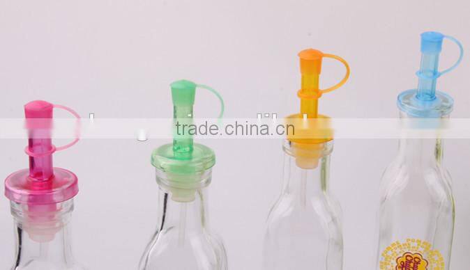 glass oil/vinegar bottle