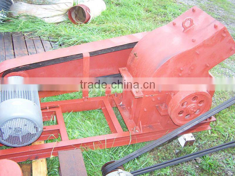 Diesel engine mobile hammer crusher