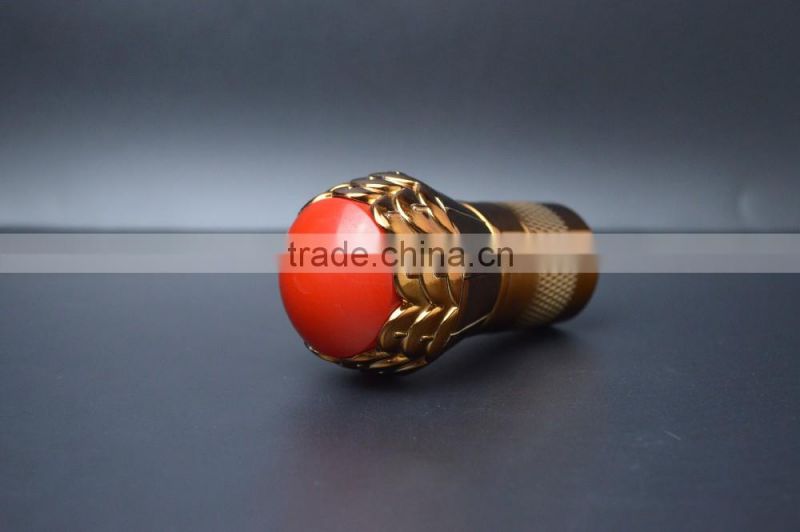 Beautiful aluminium wine bottle cap with green red bead