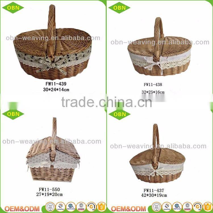 Custom natural wicker basket cheap picnic basket and Gift basket with handle