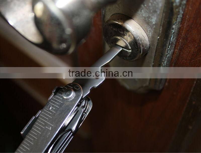 All locking features Stainless steel multi-tool