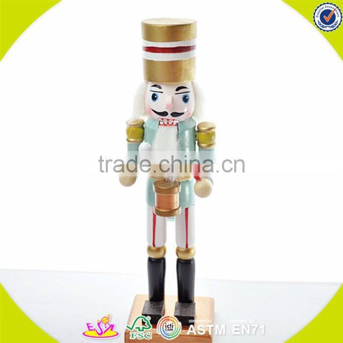 Wholesale fancy toddler wooden king nutcracker, stylish household wooden king nutcracker,best gift nutcracker W02A015