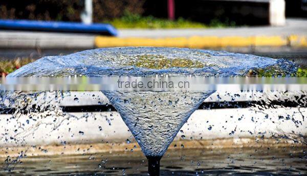 Fountain nozzle, horn type