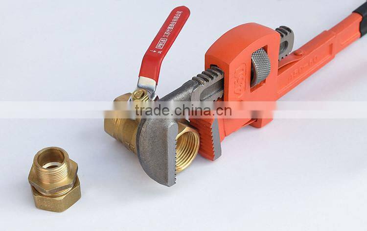 14-Inch Capacity Pipe Wrench Plumbing Tools