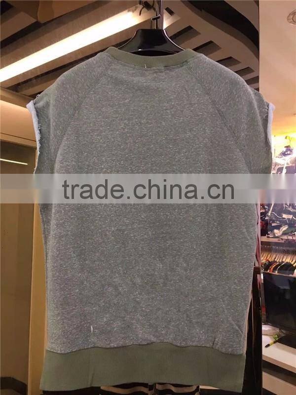 Off Shoulder Tshirt Men Hip Hop T-shirts West Streetwear Mens Tee Shirts Male Clothes Top 2 Colors