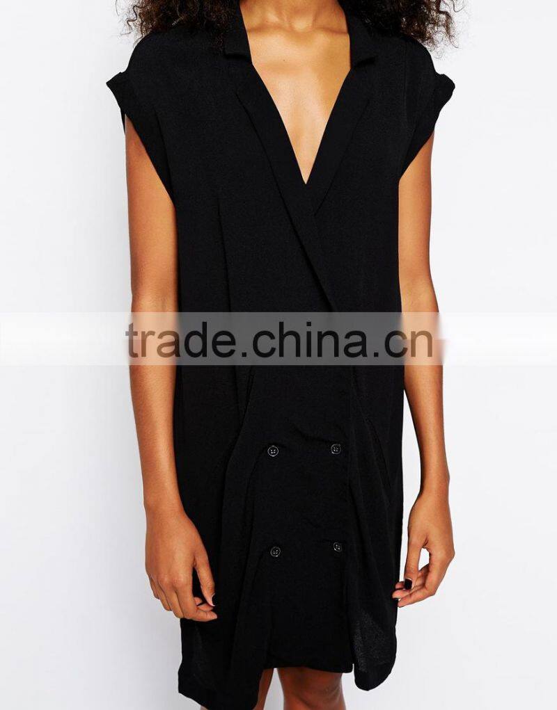kater Dress with Textured Seam Detail and Short Sleeves