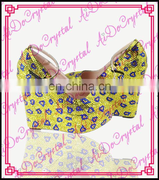 Aidocrystal crystal closed toe handmade high heel yellow peach heart pattern ladies high heel shoes