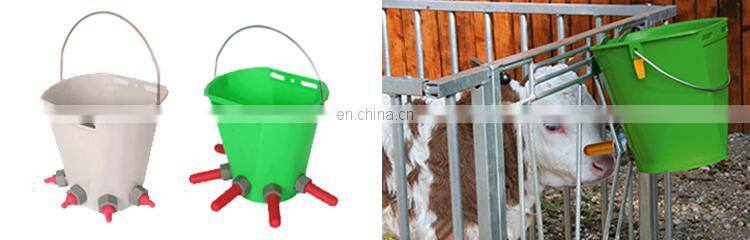 Calf Feeding Bucket Plastic Bucket For Horse Feeding 8L 4L