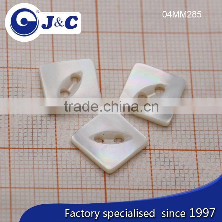 American shell buttons,2 holes mussel shell buttons