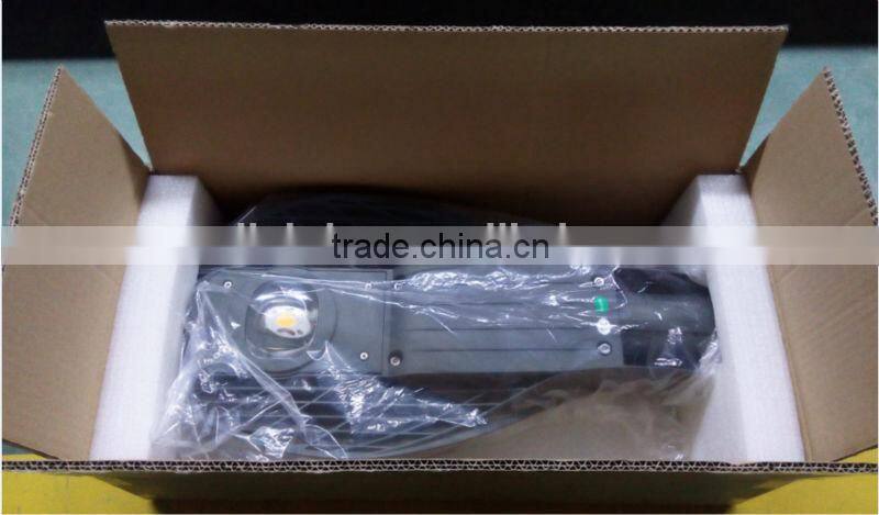 HOT Popular racket style 150w high power led street light