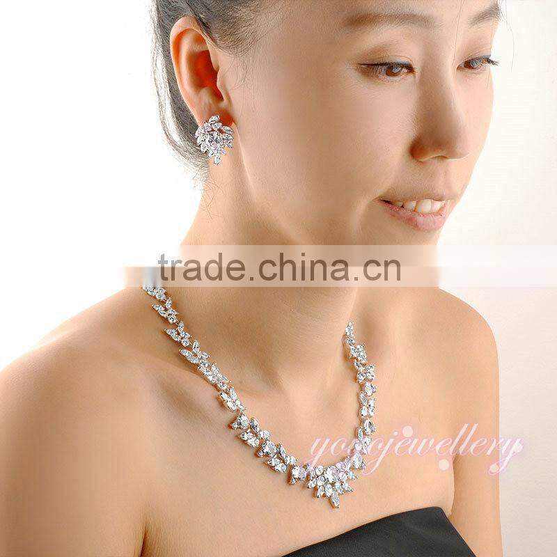Flower design wedding women gold zircon jewelry set