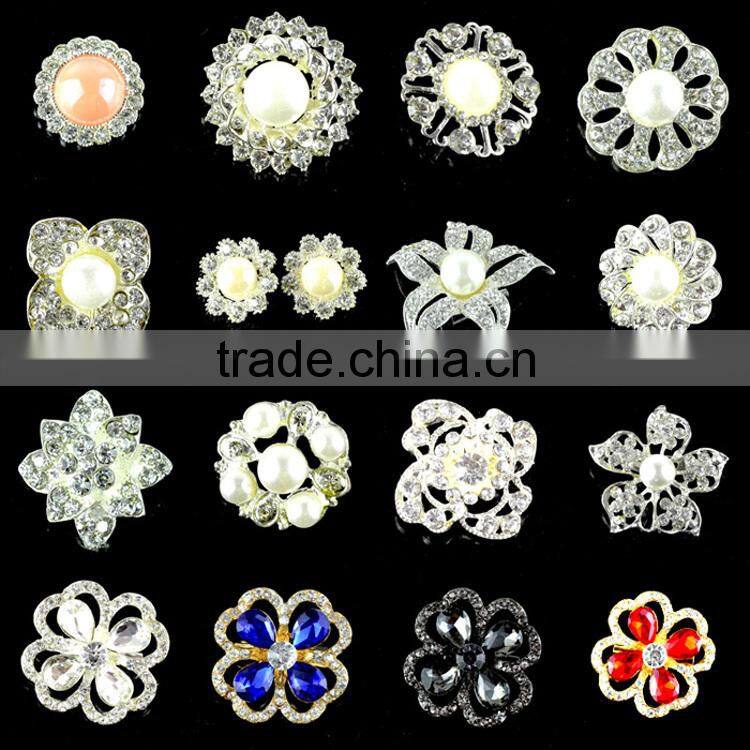 Wholesale Price Classic Zinc Alloy vintage snowflake rhinestone crystal strass brooch pins , Crystal rhinestone strass brooch