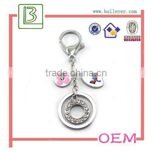 Silver sparking rhinestone keychain