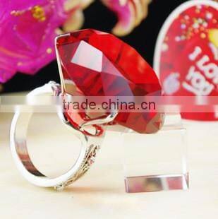 beautiful glass handicraft decorative napking ring