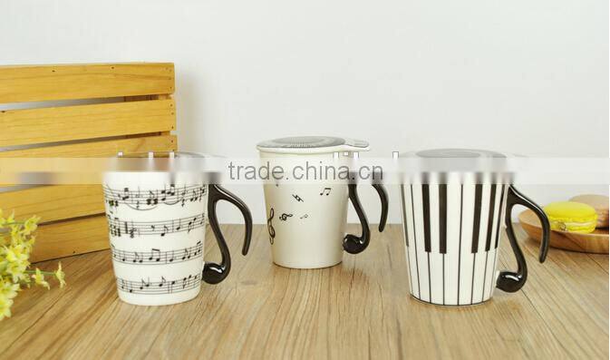 creative music note stave and piano ceramic breakfast mugw ith lid and black handle