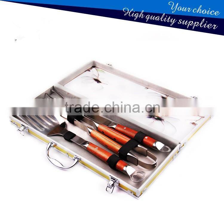 High quality 3 PCS Cast Iron BBQ Grill Tool set with Glass Alunimimu case