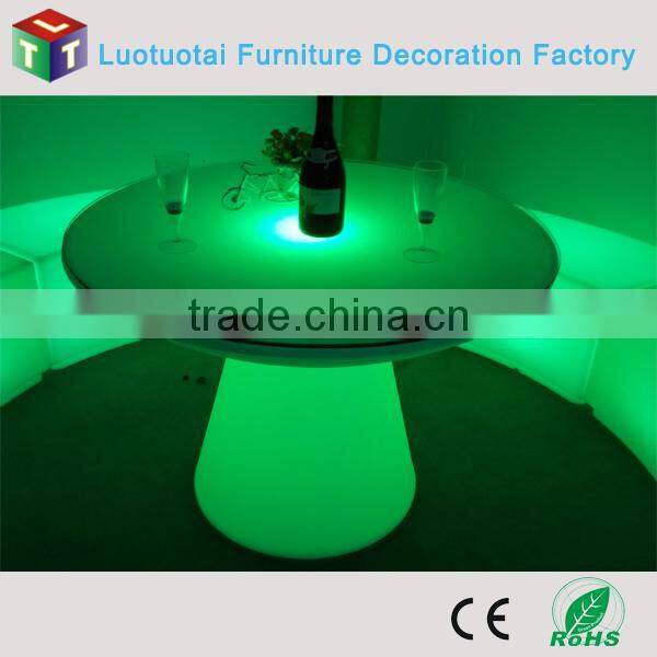 Illuminated rechargeable plastic led tea/coffee table