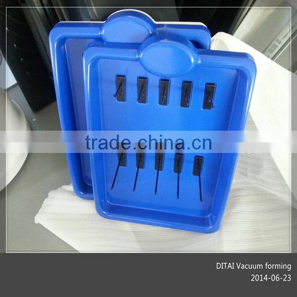 Hooks thermoforming mount wall display