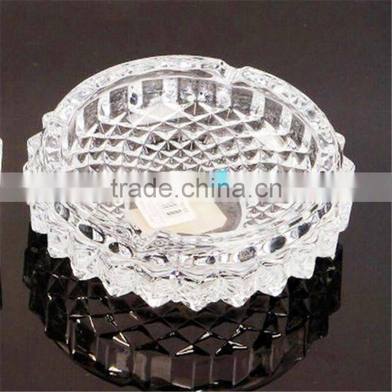 Cheap beautiful and durable ceramic cheap ashtray made in china