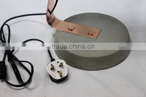 Hot sale a concrete table lamp