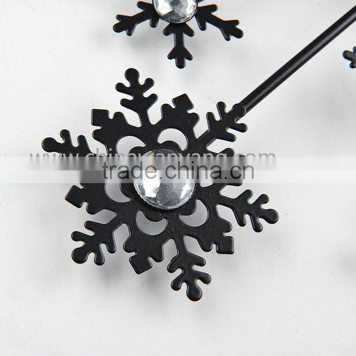 China Supplier Snow Shaped Beautiful Decorative Clock Wall Clock