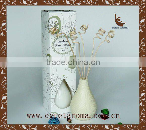 EA3-0862 fragrance diffuser with ceramic bottle curled rattan sticks green tea scent