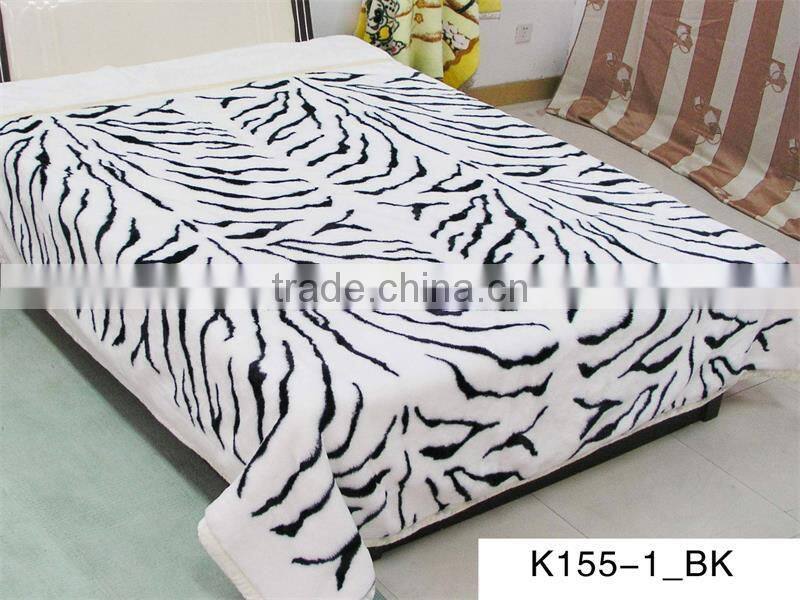 kingsize extra thick leopard design mink blanket/plush blanket