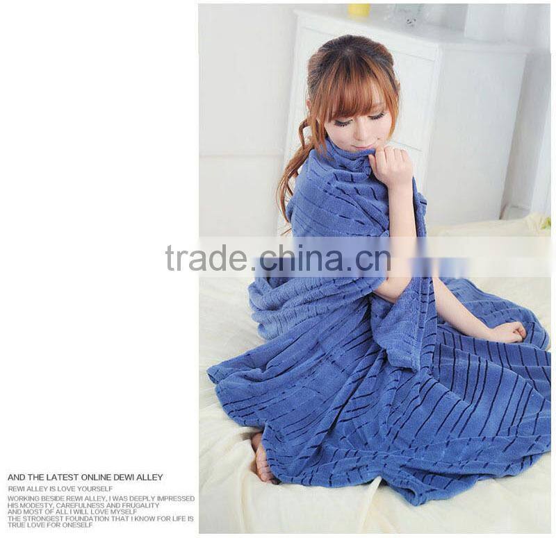 Hot Sale Wholesale Hometextile Bedding Sheet Set China Factory 100% Polyester Ultra Soft Fabric Solid Coral Fleece Blankets