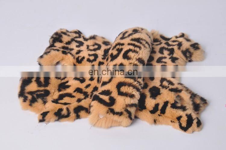 100% Natural Rex Rabbit Fur Skin Dyed Rex Rabbit Fur Pelt From China
